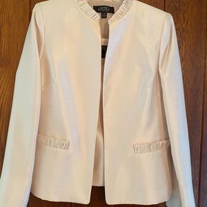 New 3 piece Kasper suit. Champagne color